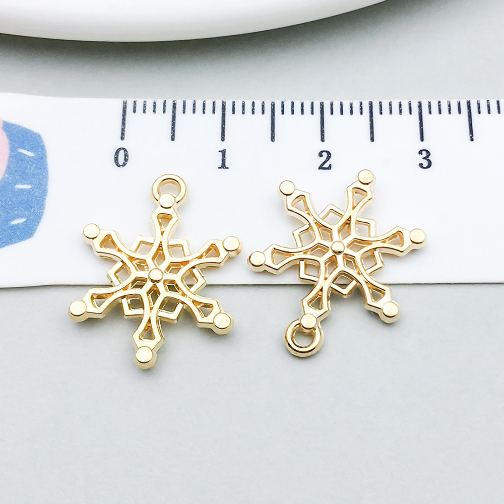 1 kc gold christmas snowflake 15*19mm-0.9g-18324