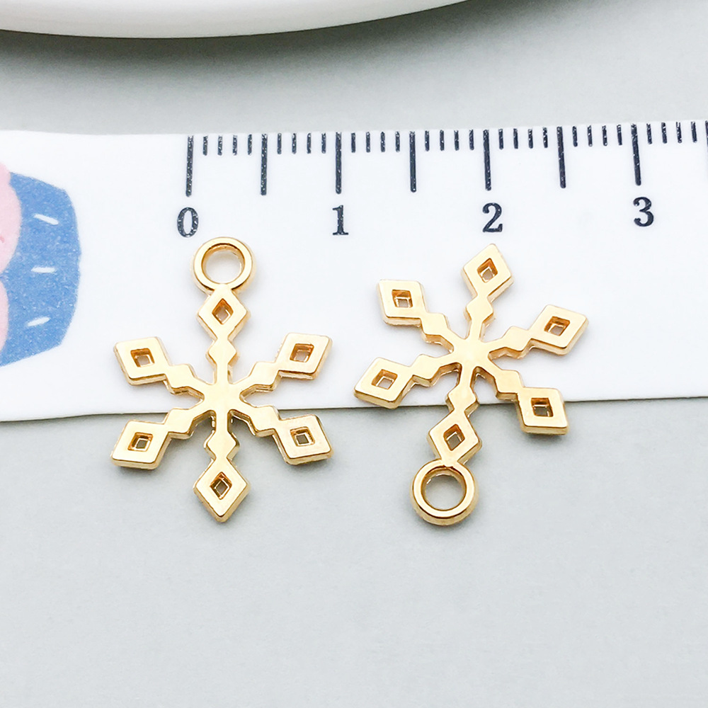 1 kc gold christmas snowflake 14*19mm-0.6g-20041
