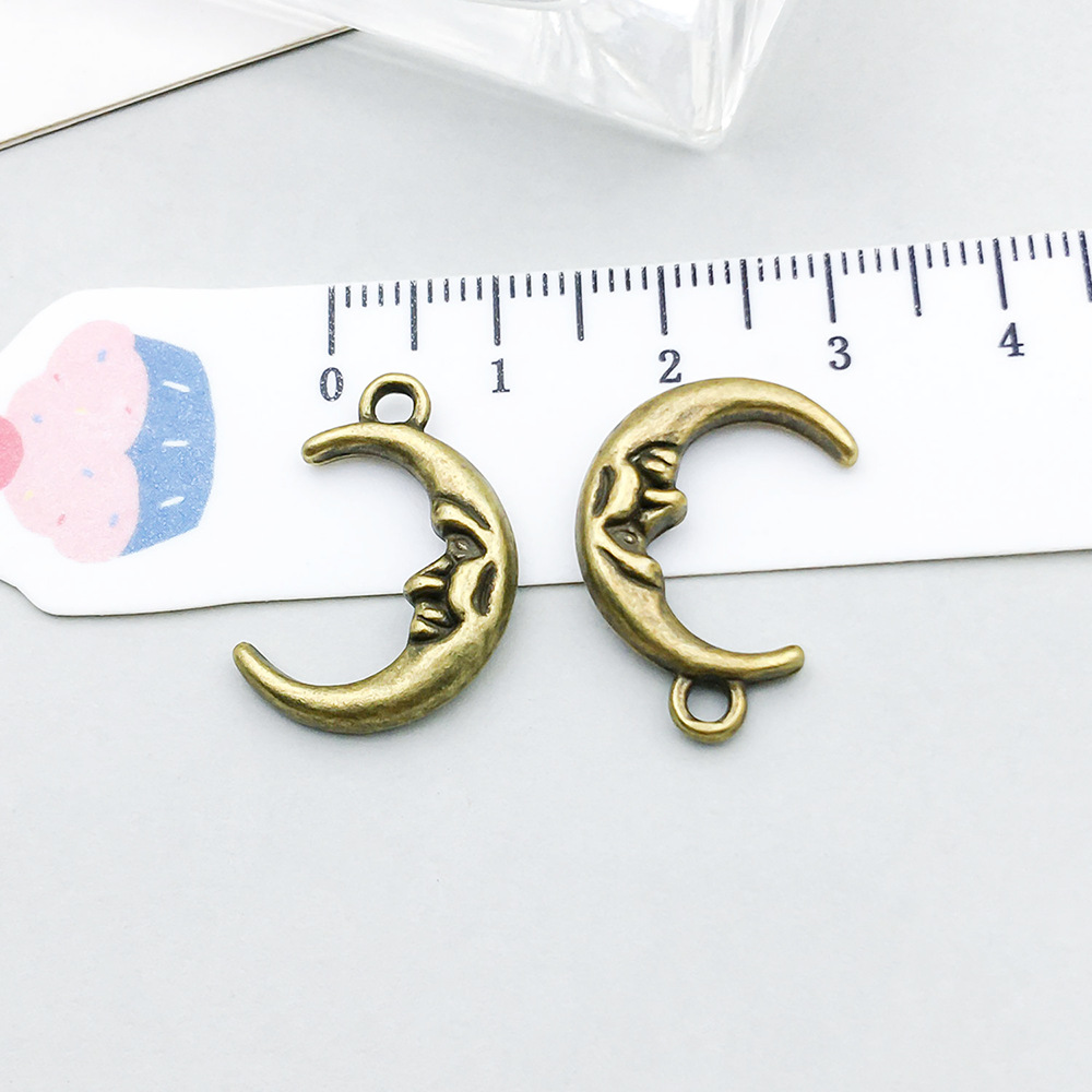 1 ancient green moon 15*22mm-1.9g-9070