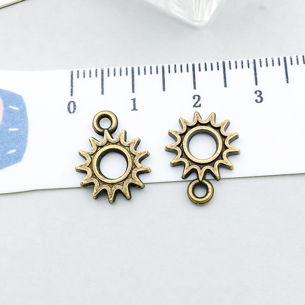 1 ancient green sun 12*15mm-0.7g-20857