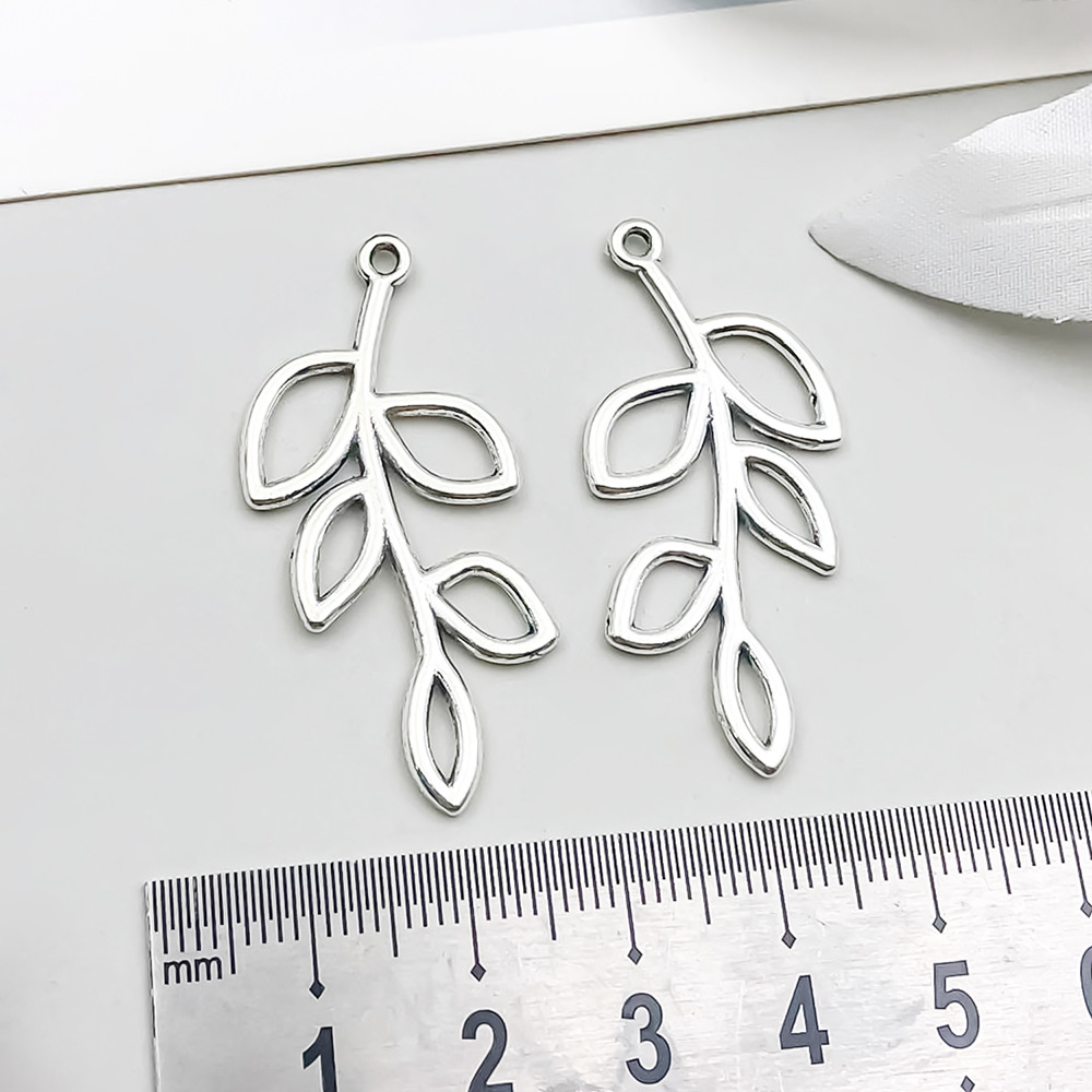 1 ancient silver branch 19*41mm-2g-2495