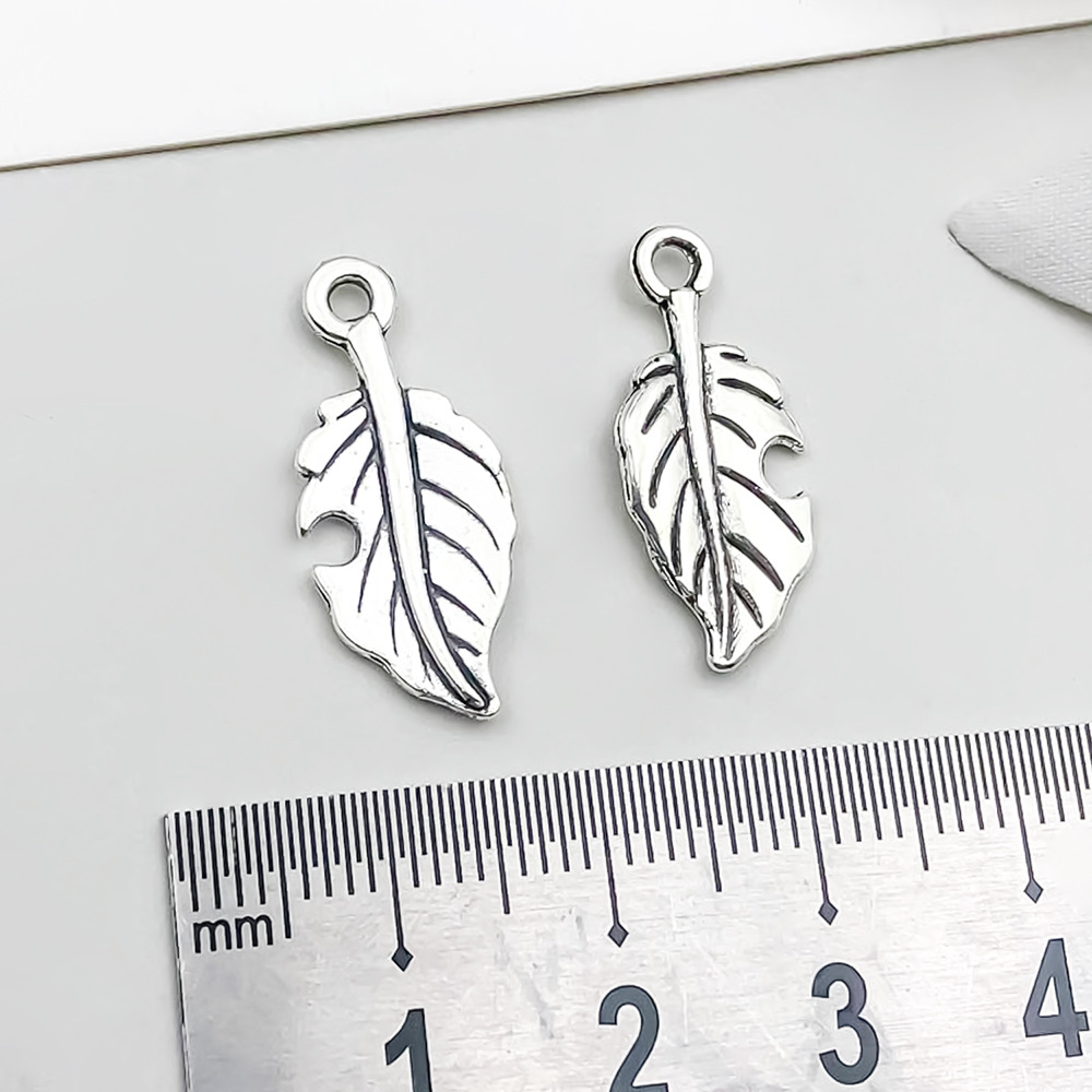 1 ancient silver leaf 10*22mm-0.8g-6004