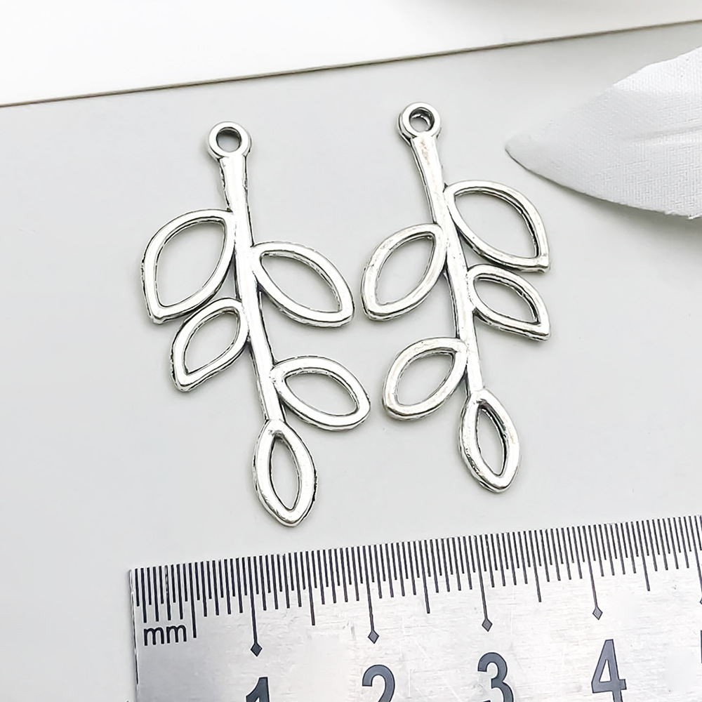 1 ancient silver branch 19*39mm-1.6g-7053