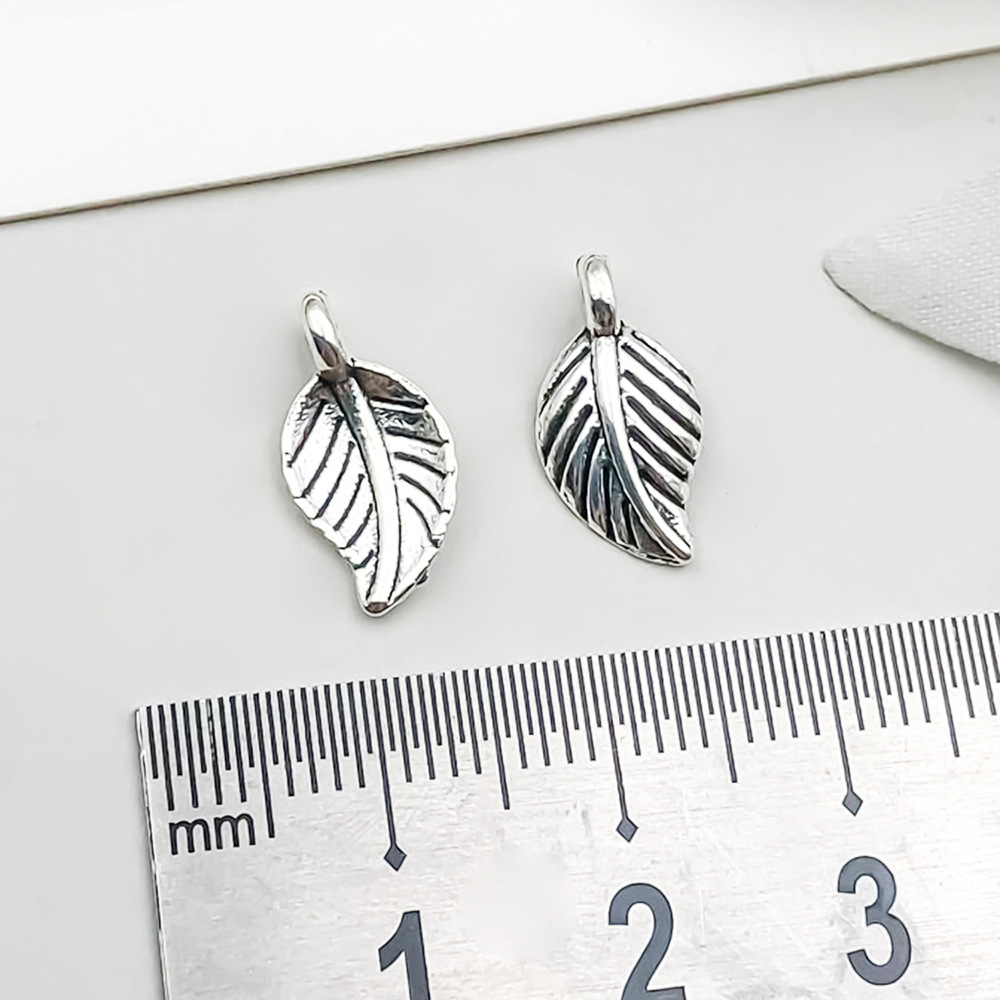 1 ancient silver leaf 8*15mm-0.4g-10400
