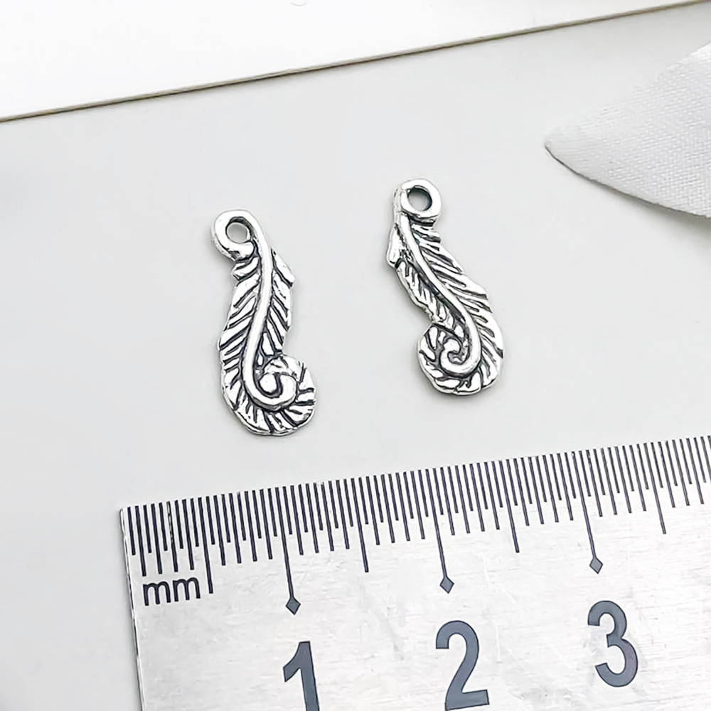 1 ancient silver leaf feather 7*17mm-0.4g-10415