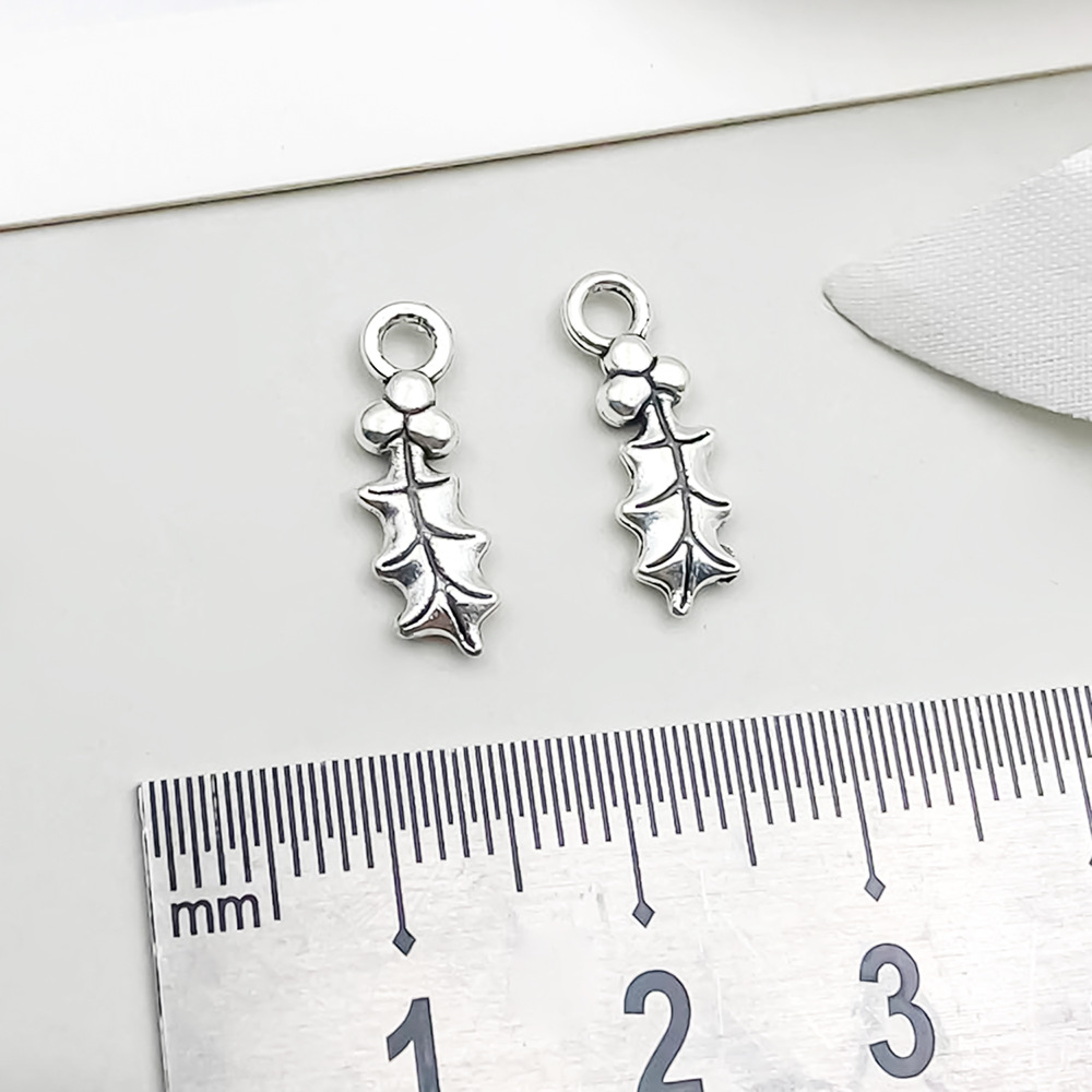 1 ancient silver leaf 11*16mm-0.4g-10416