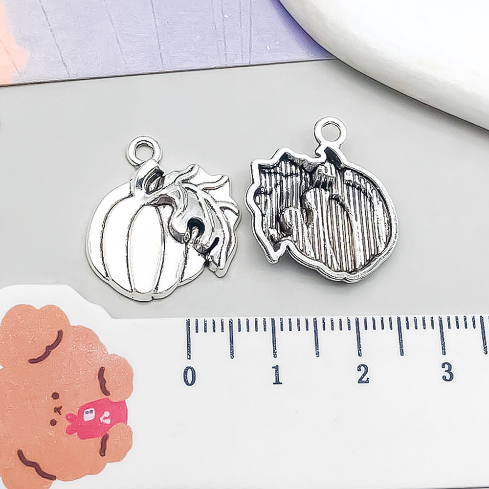 1 ancient silver pumpkin 20*21mm-1.6g-10859