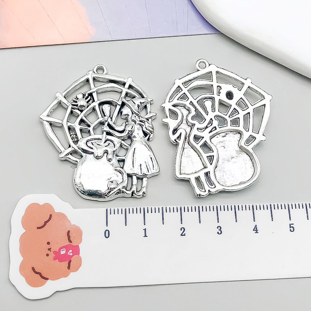 1 ancient silver witch spider web 33*40mm-8.4g-15160