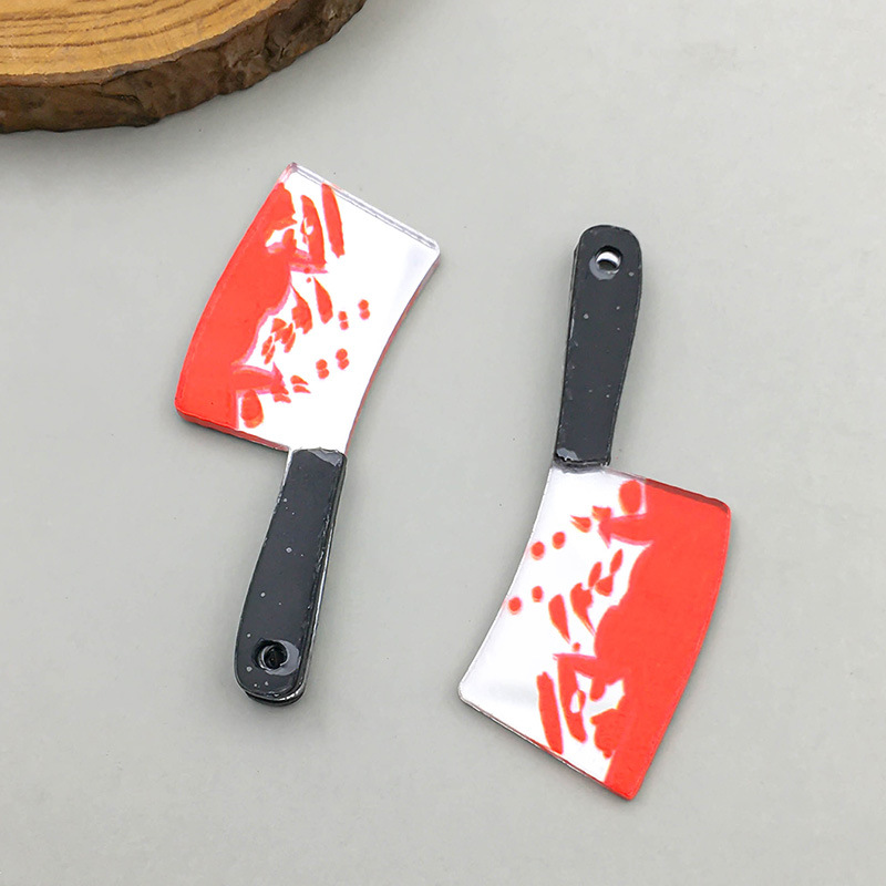 1 Halloween acrylic blood-stained kitchen knife 17*47mm-1.1g-16977