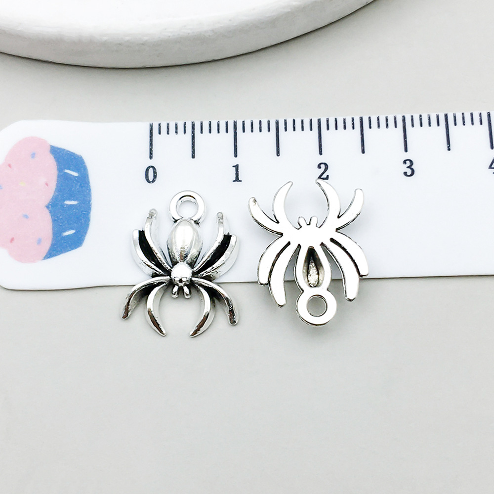 1 ancient silver halloween spider 14*18mm-1g-b110