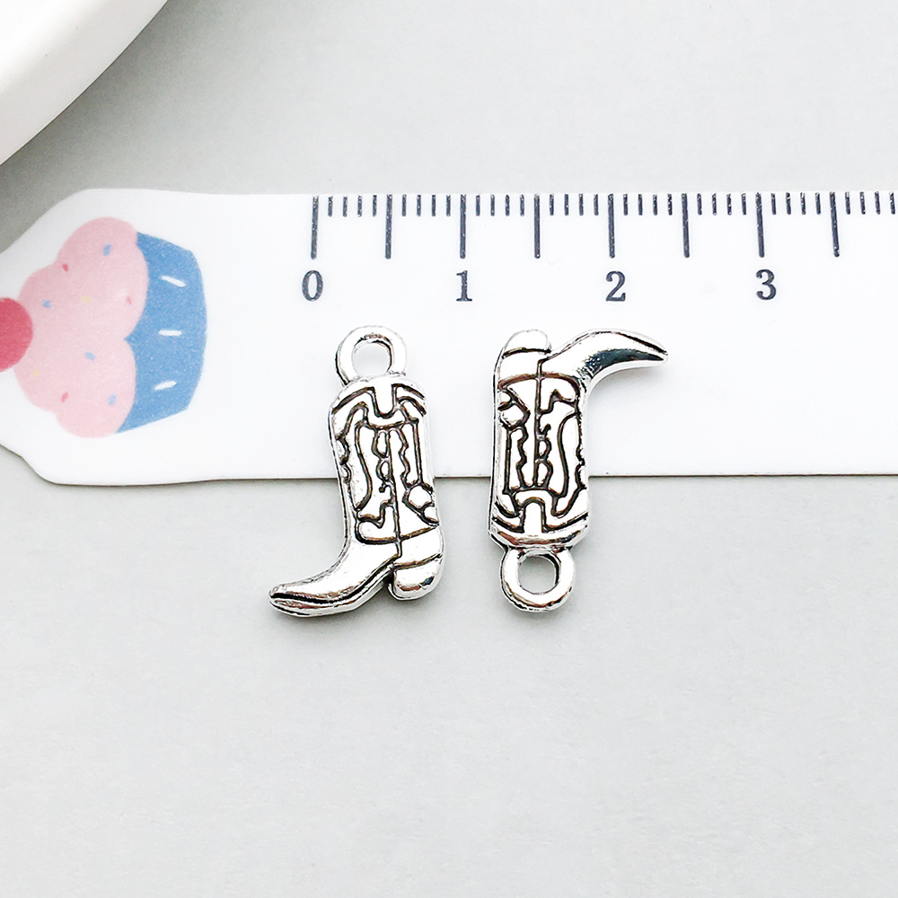 1 ancient silver horse boots 11*18mm-1.7g-14033