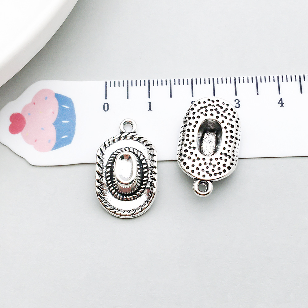 1 ancient silver cowboy hat 13*23mm-2.8g-14035