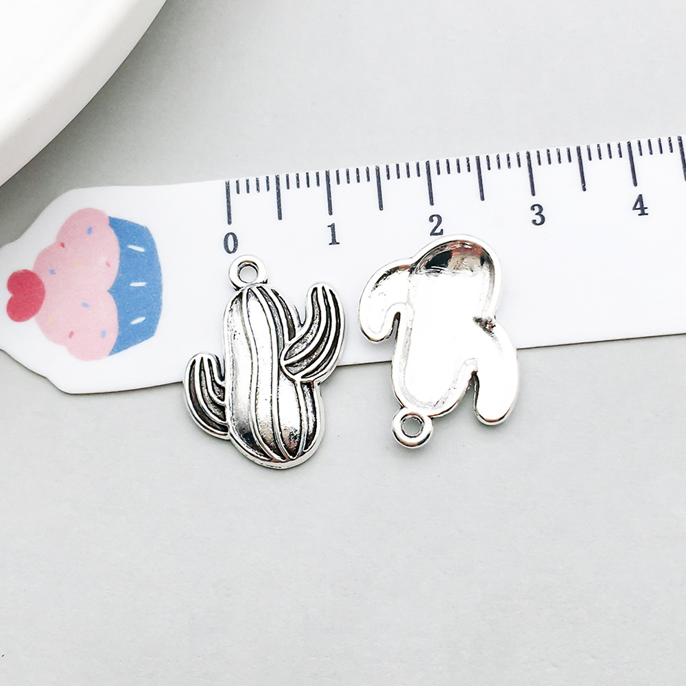 1 ancient silver cactus 21*16mm-1.4g-19234