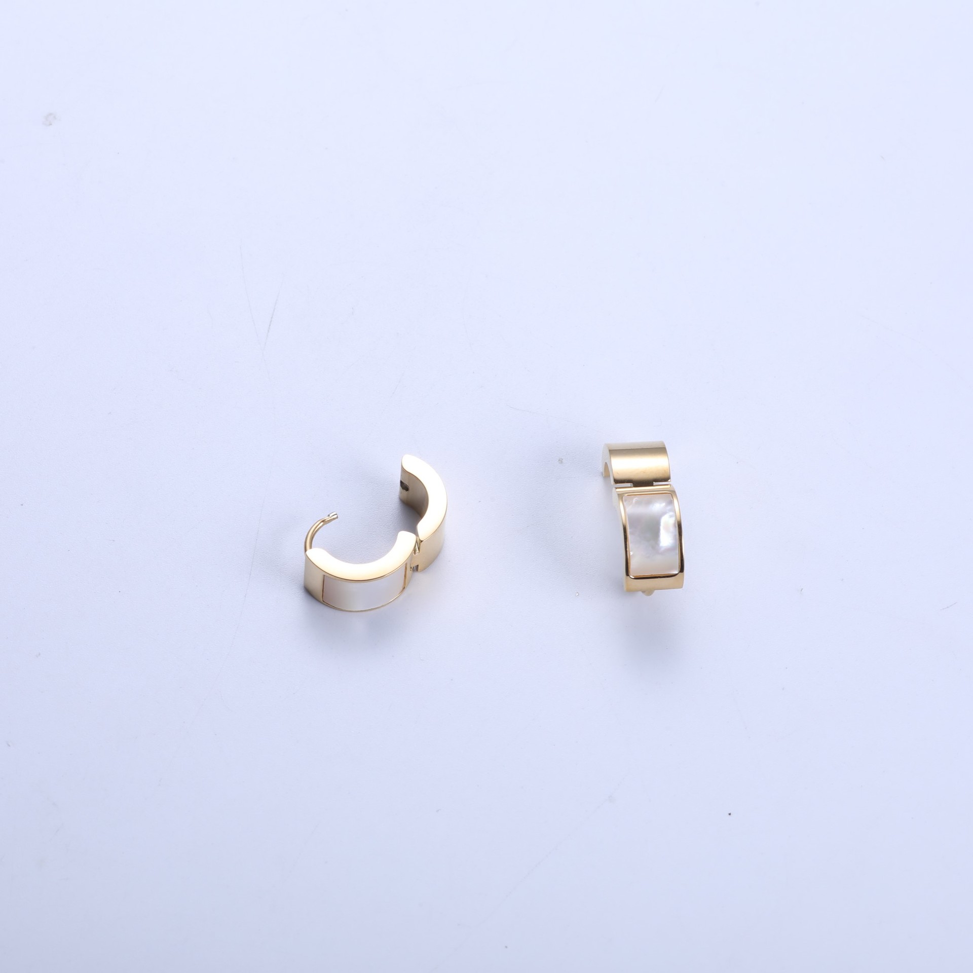Gold earrings