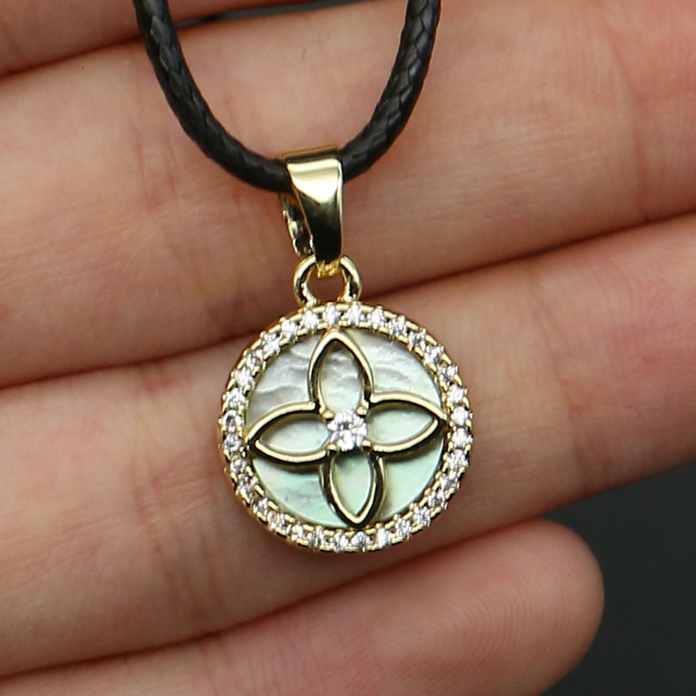 black Lip Shell necklace 19inch