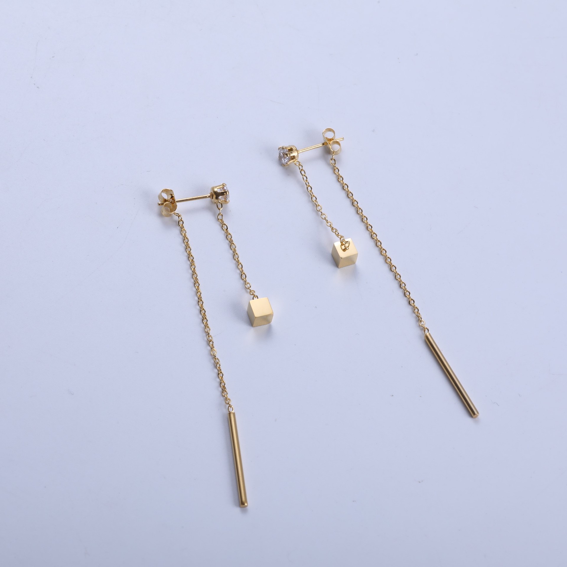 Gold/single diamond hanging square round rod tassel earrings