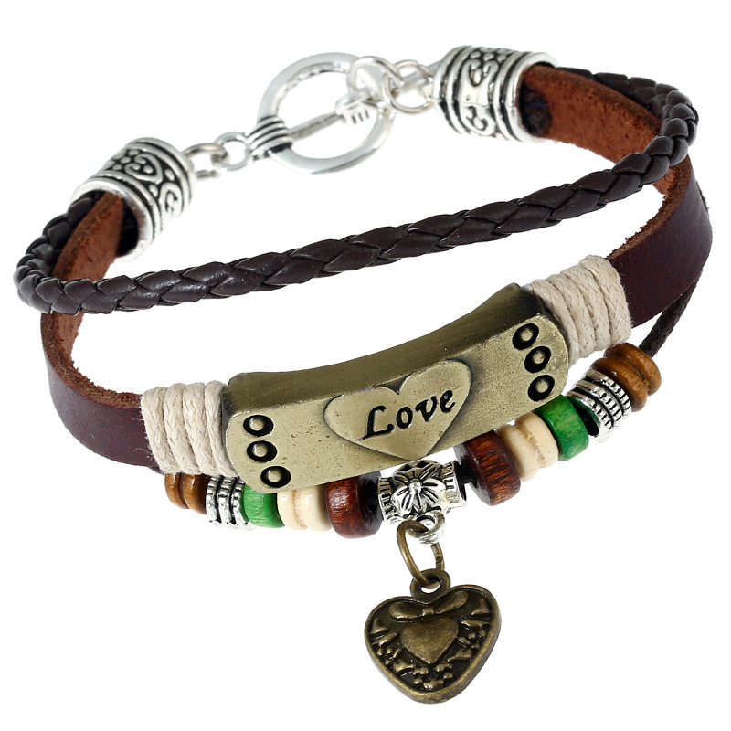 Buckle B with pendant