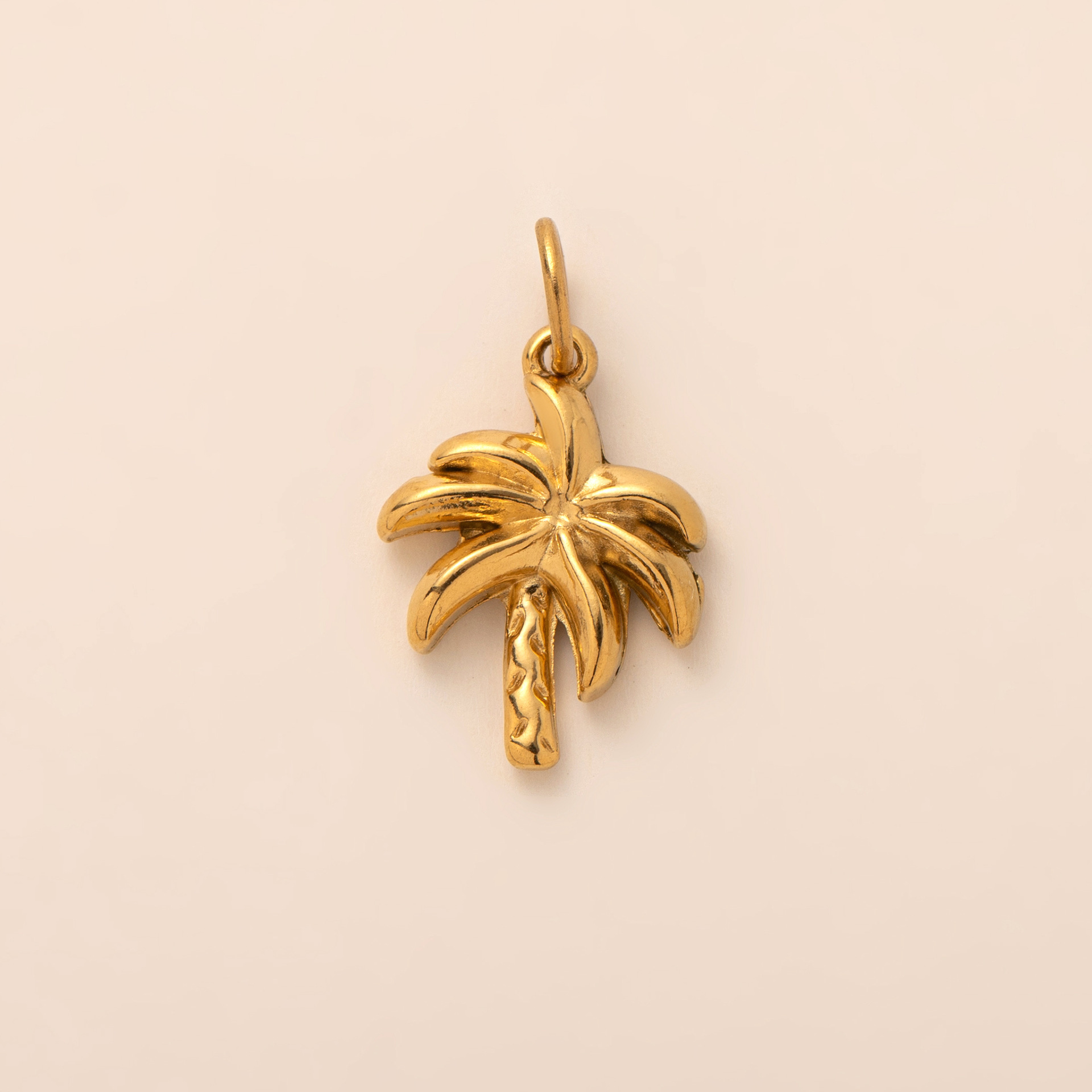 Palm tree pendant