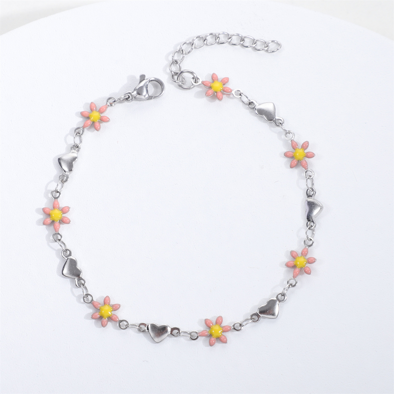 Steel peach heart + Pink Chrysanthemum