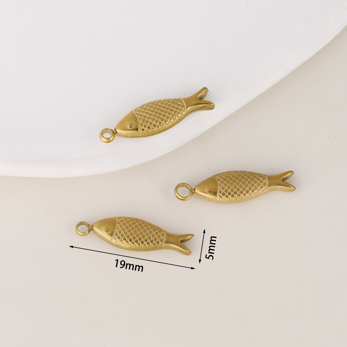 Carp-gold [about 1.1g/piece]