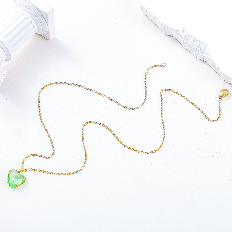 Heart green zircon