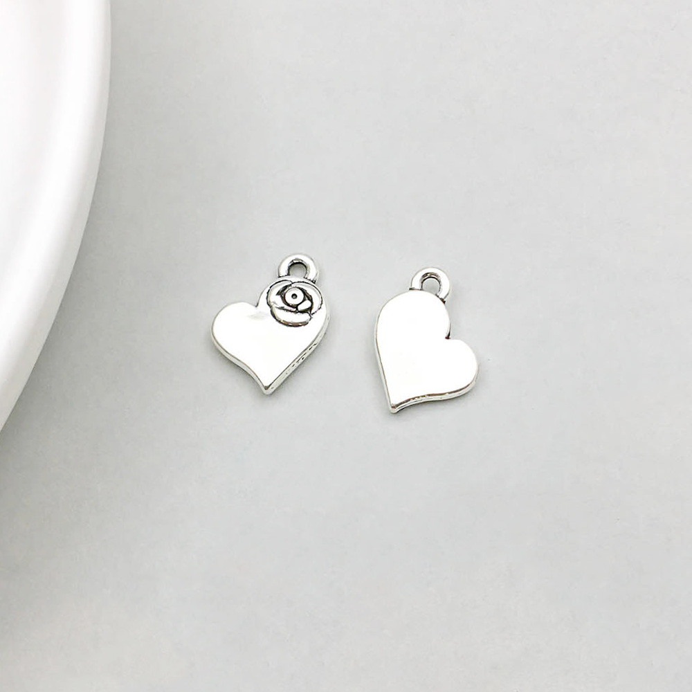 1 Ancient Silver Peach heart with flowers 9*8mm-1g-13342