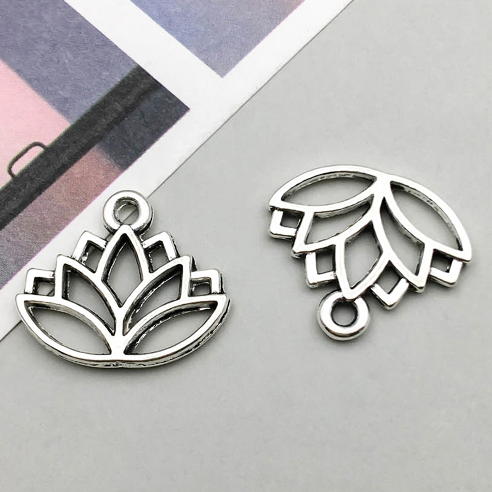 1 ancient silver hollow yoga lotus 14*16mm-0.8g-9050