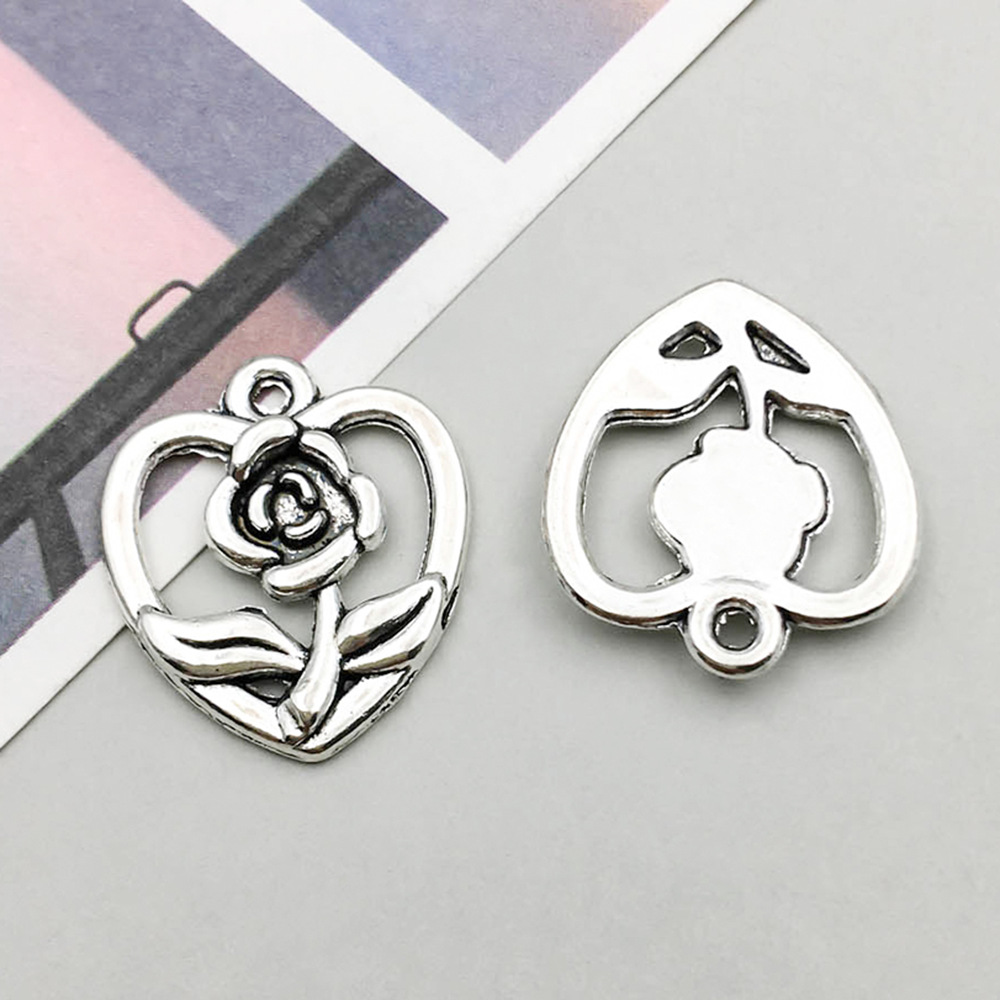 1 ancient silver peach love-shaped flower 15*19mm-1.4g-10412