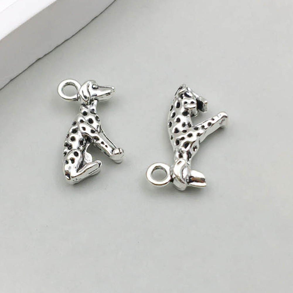 1 ancient silver puppy 13*17mm-1.2g-3344