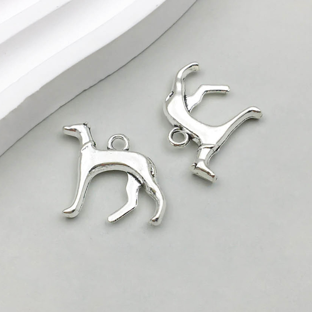 1 ancient silver long-legged dog 18*20mm-2.1g-9807