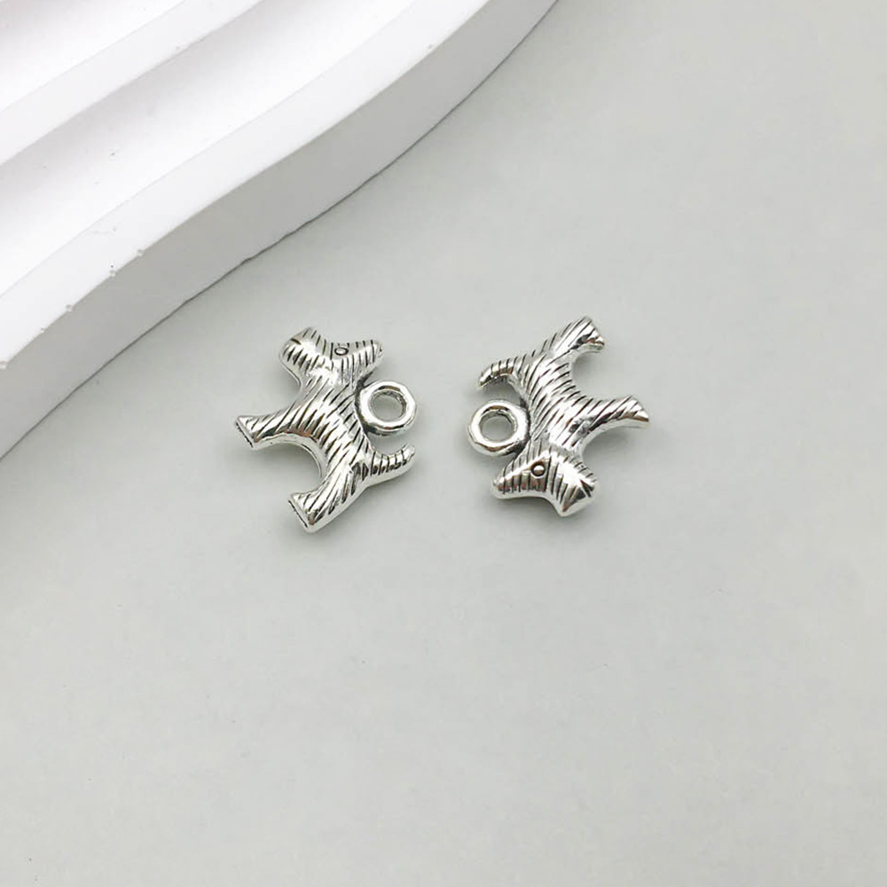 1 ancient silver line dog 12*14mm-1.6g-9809