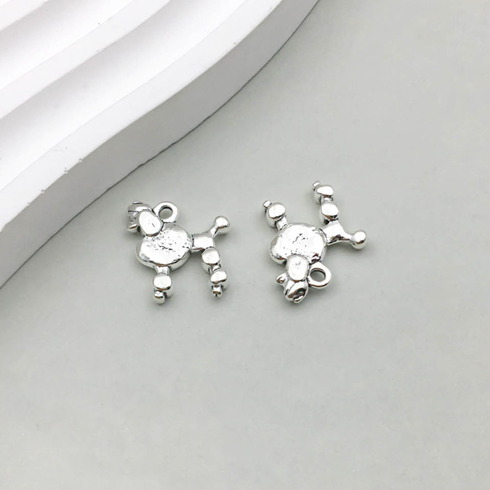 1 ancient silver poodle 15*15mm-1.3g-11258