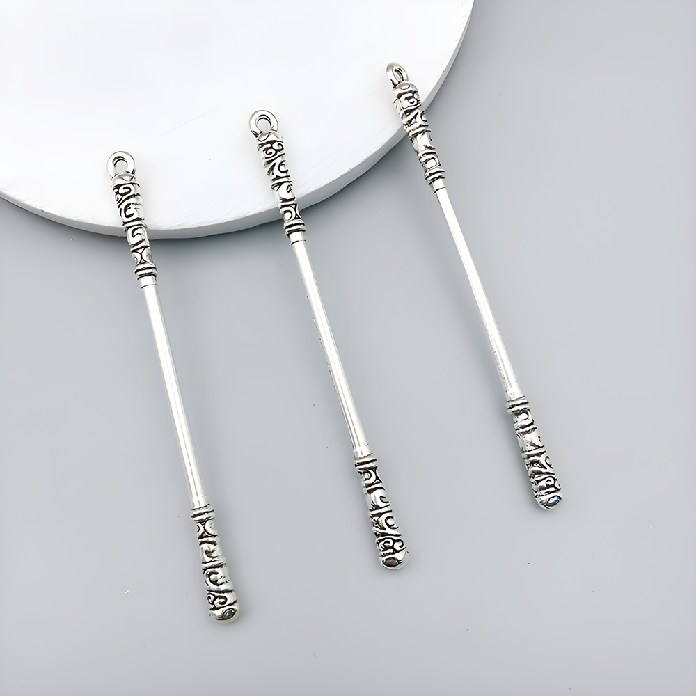 1 ancient silver sword 4*69mm-2.8g-16188