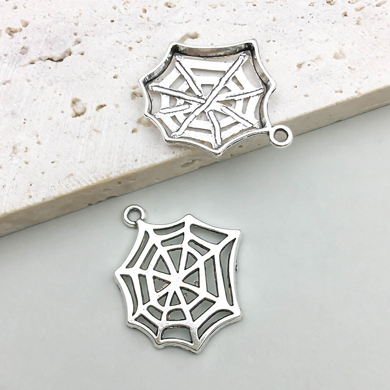 1 ancient silver spider web 21*25mm-1.5g-10889