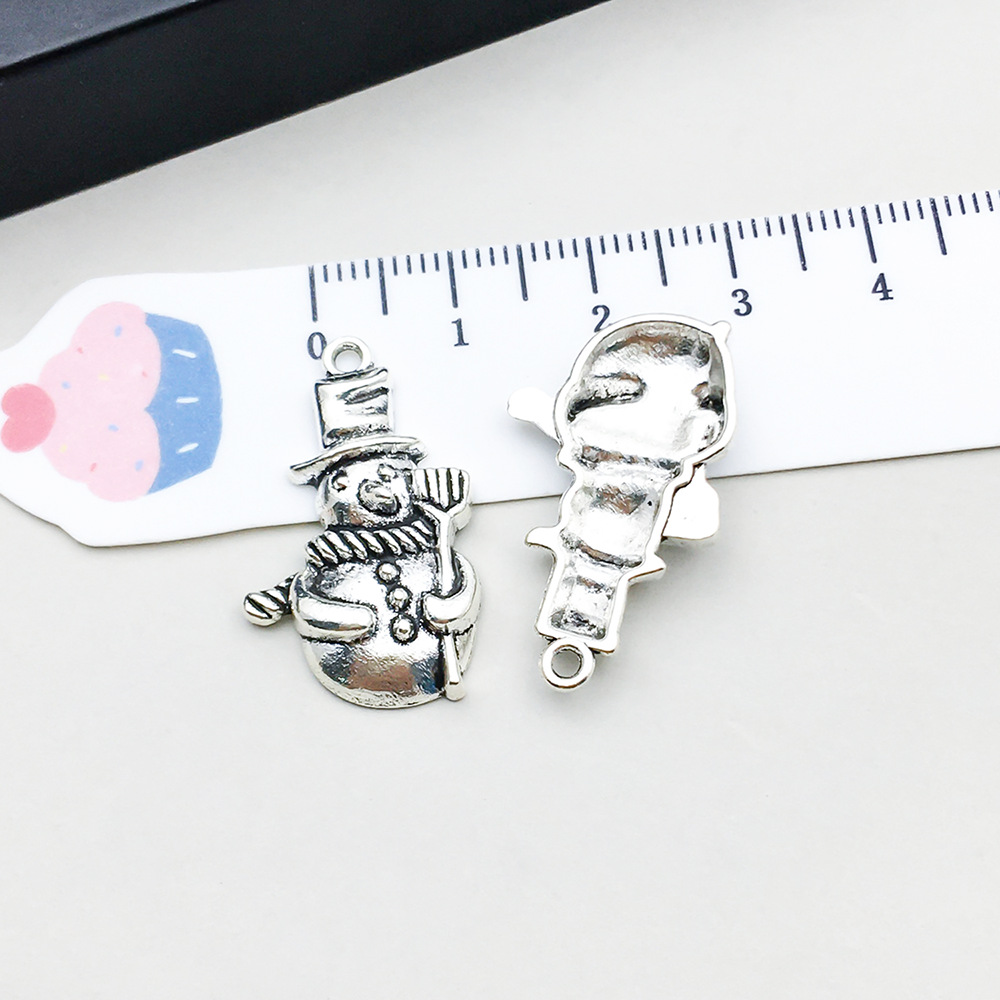 1 ancient silver christmas snowman 17*27mm-1.4g-3996