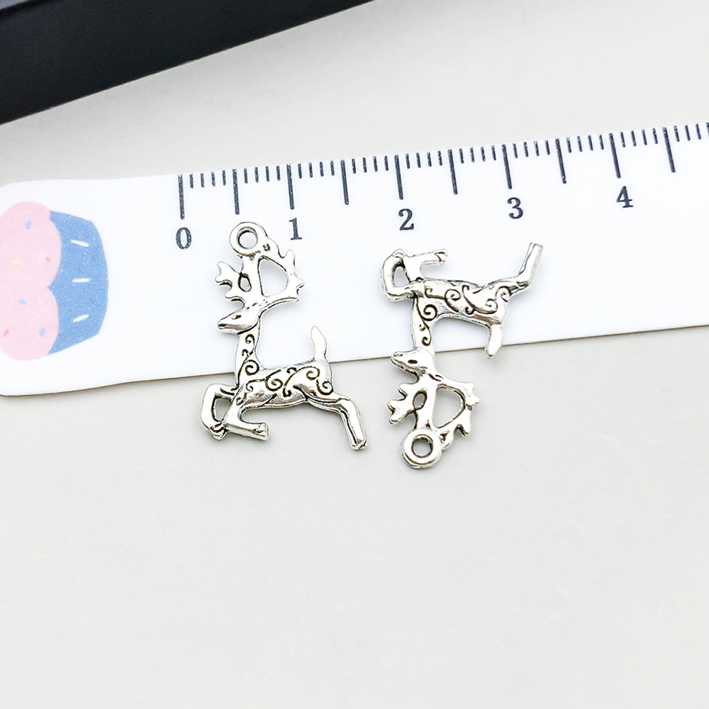 1 ancient silver animal christmas deer 15*20mm-0.7g-11223