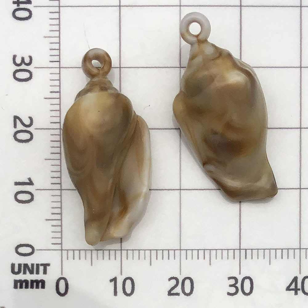 1 beige (acrylic conch) 15*32mm-2g-17283
