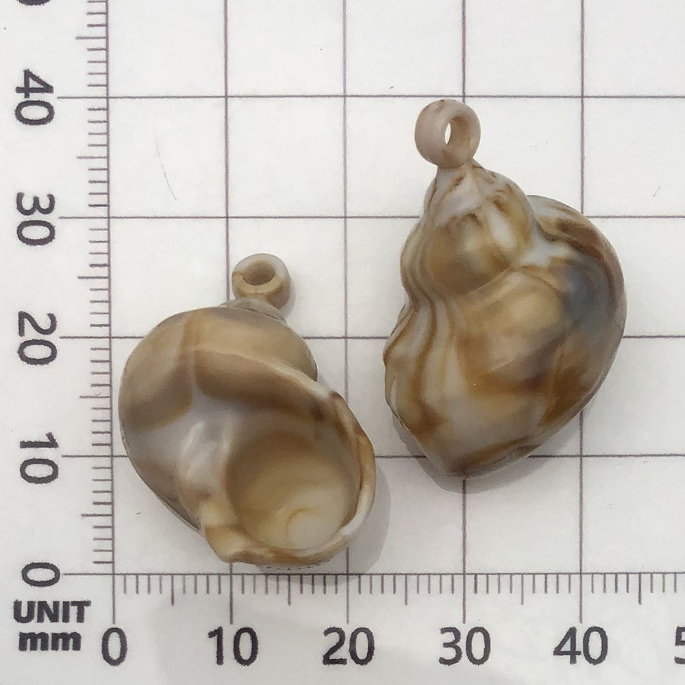 1 beige (acrylic conch) 21*31mm-3.1g-17286