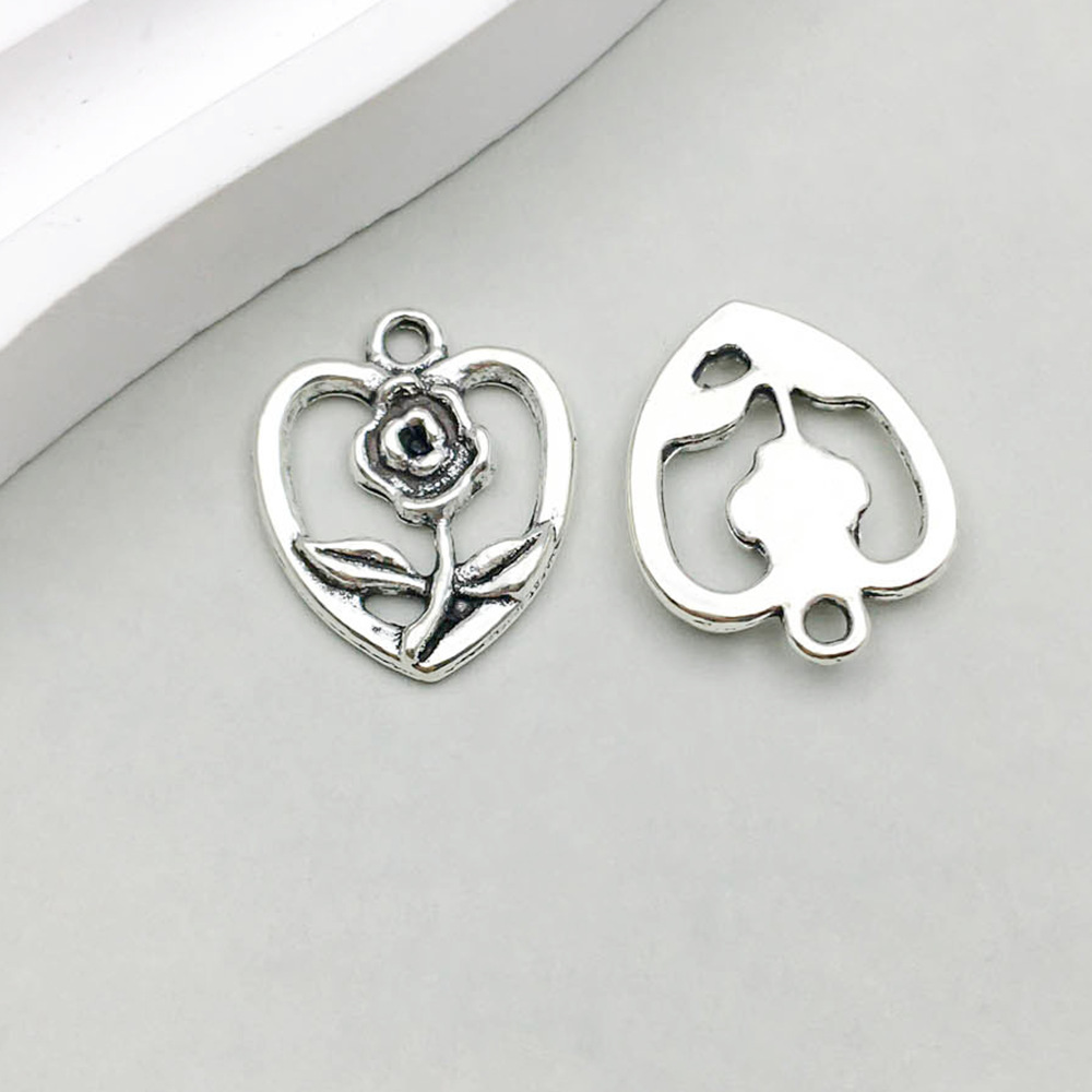 1 ancient silver peach heart flower 15*19mm-1.4g-10412