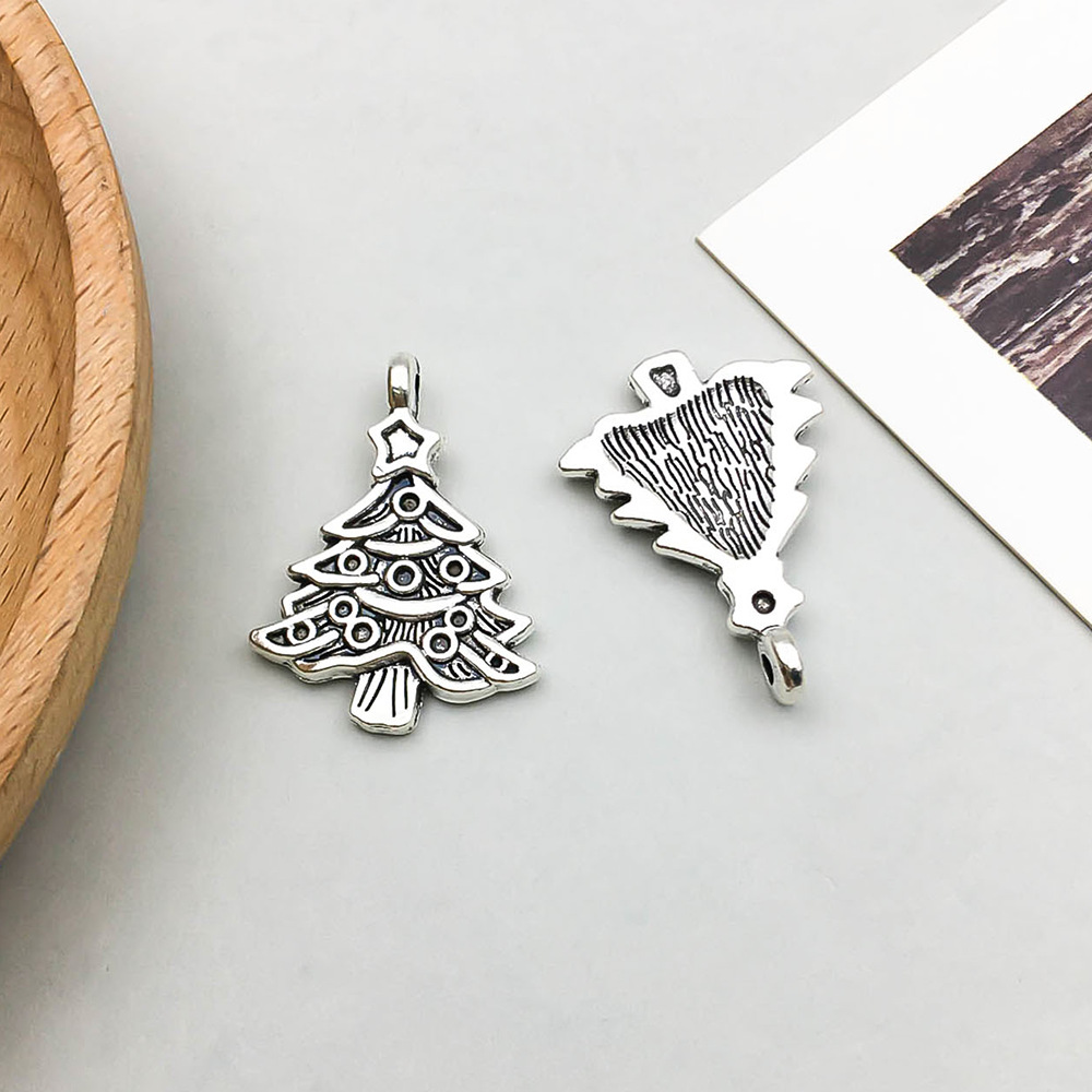 1 ancient silver star Christmas tree 17*23mm-1.8g-8841