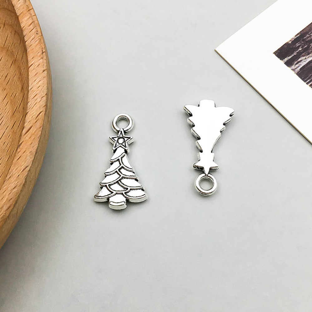 1 ancient silver Christmas tree 11*21mm-1g-8849