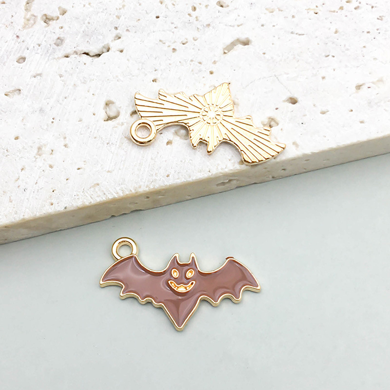 1 Drop Oil Halloween Bat Brown 23*13mm-0.8g-14014