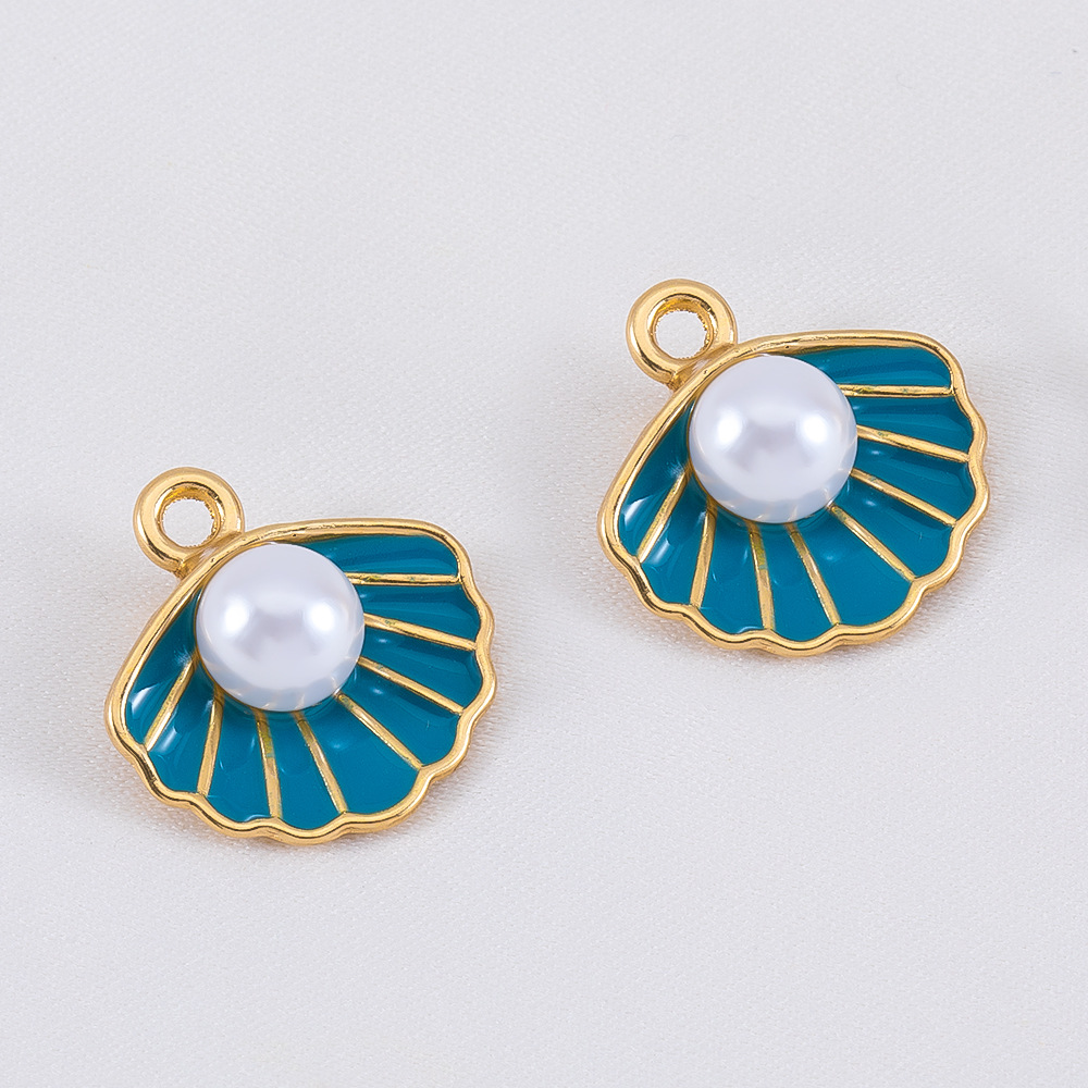 Shell pearl -15.8x14.4