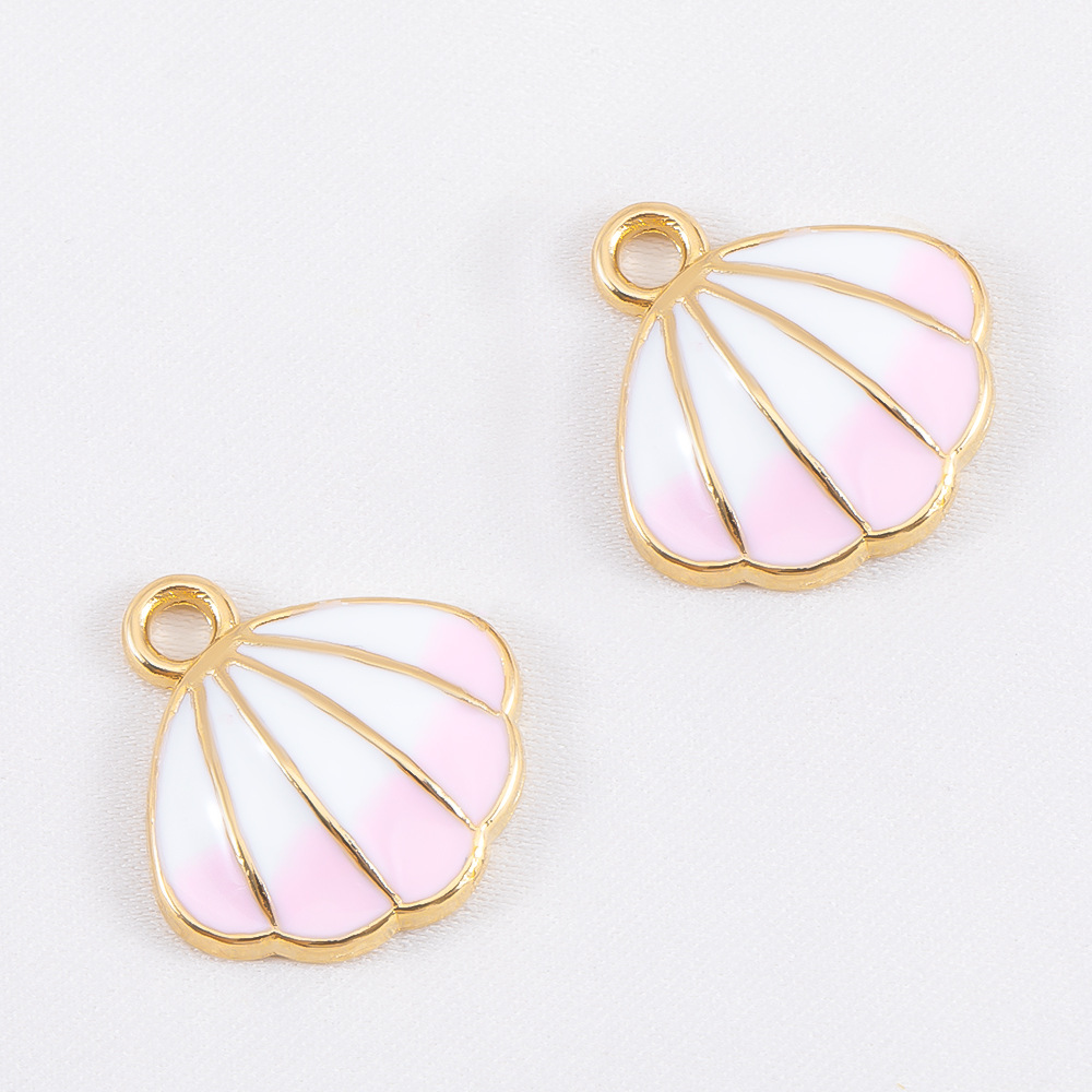 Shell - light pink -16x16.8