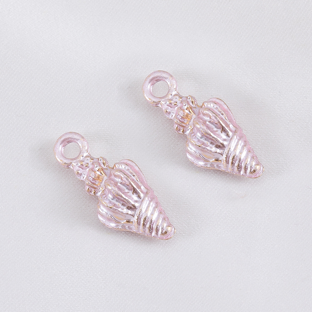 Conch -7.7x19.4