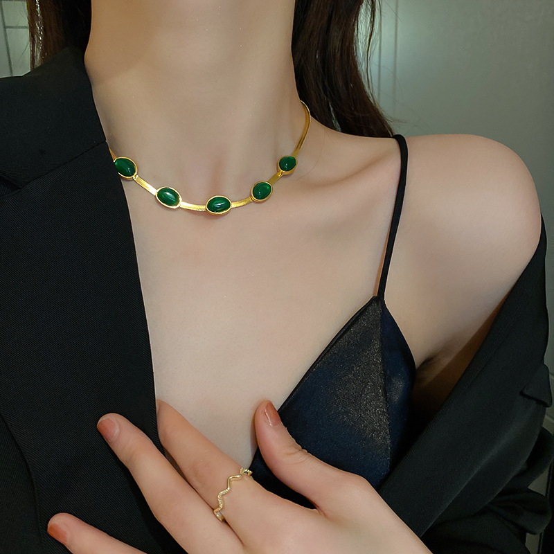 Necklace Gold