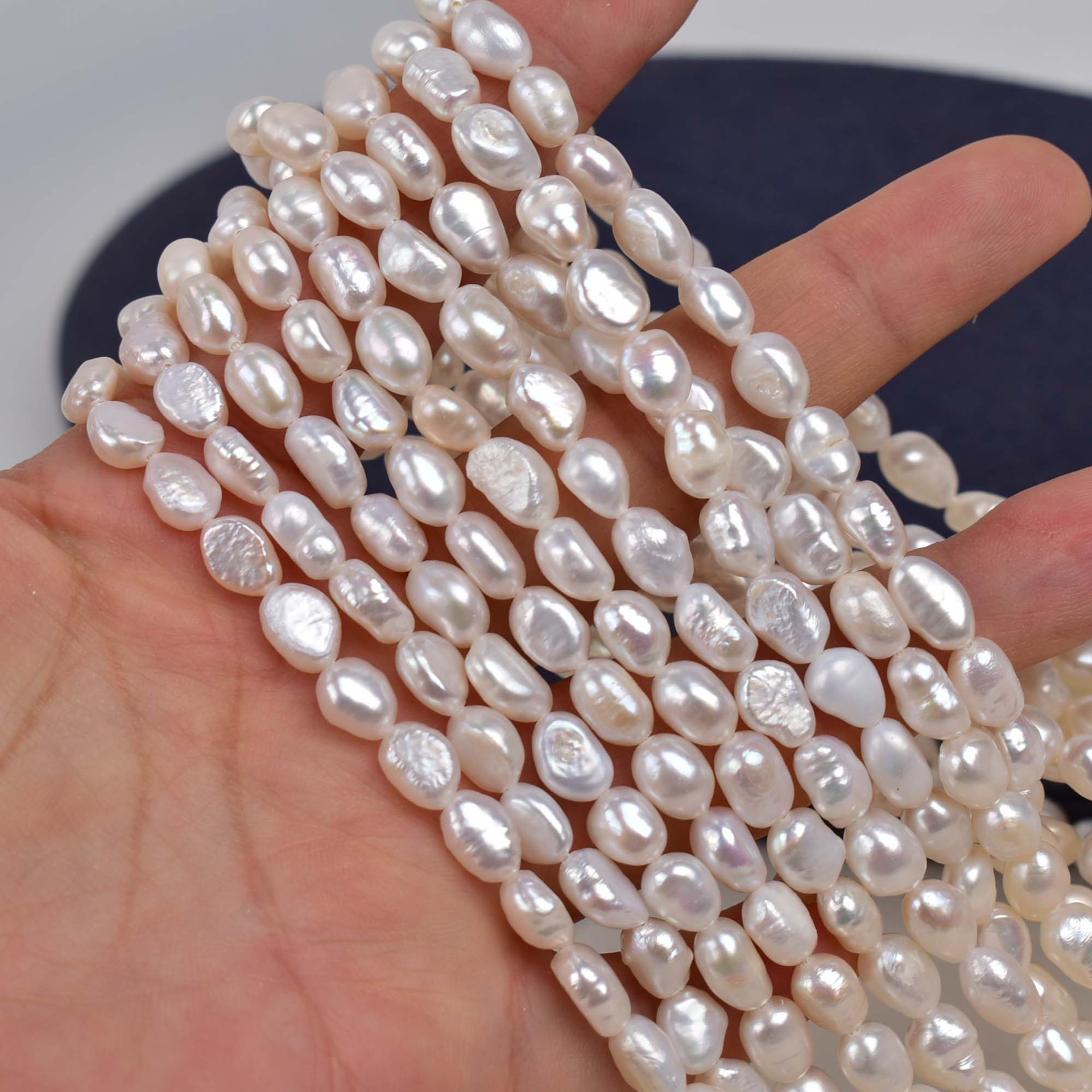 Natural white - strong light