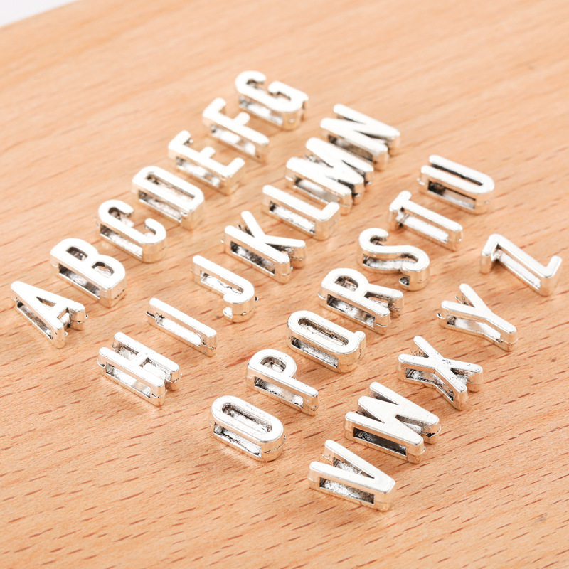 couleur argent antique