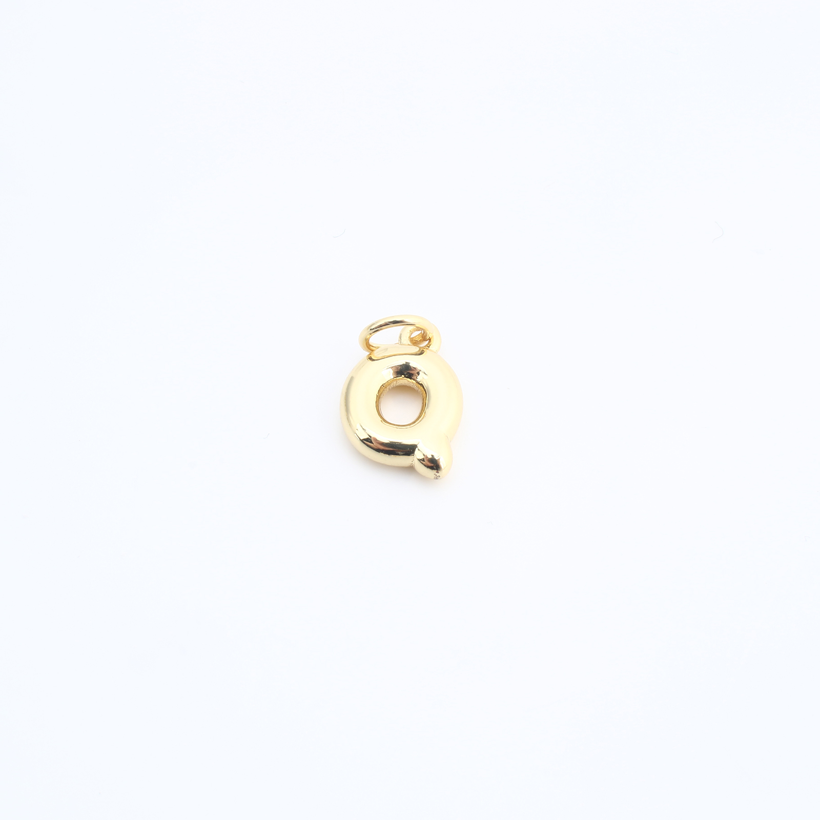 Q