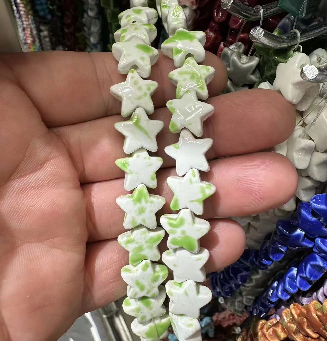 Green-white gradient